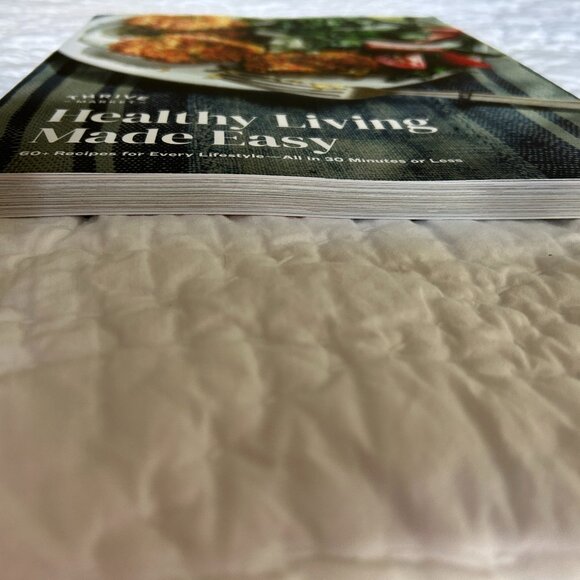 Thrive Market Healthy Living Cookbook 60+ 30 minute Recipes Lunch Dinner Dessert - Picture 4 of 5